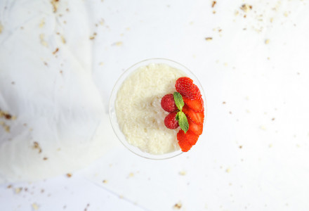 Rice pudding with forest fruits